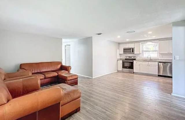 9139 Fairweather Drive - 9139 Fairweather Drive, Pinellas County, FL 33773