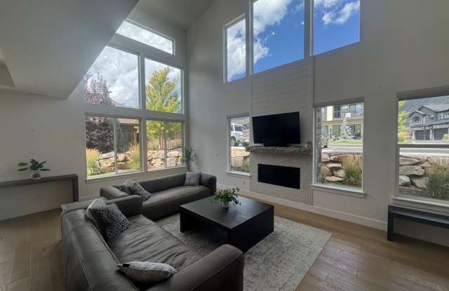 1137 North 520 West - 1 Gallery 2