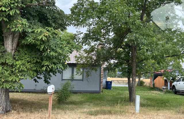 5407 N Chase Rd - 5407 North Chase Road, Otis Orchards-East Farms, WA 99025