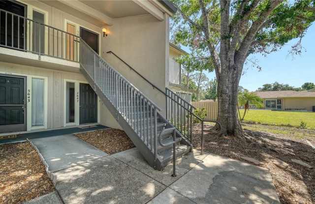 5649 SUMMER SIDE LANE photos photos