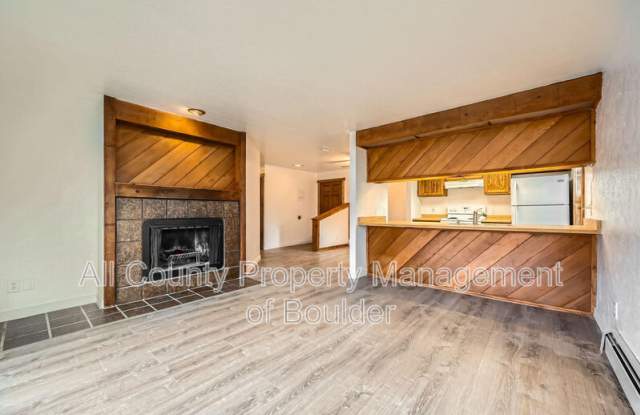 3265 34th St photos photos