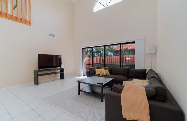 13506 Fountain View Boulevard photos photos
