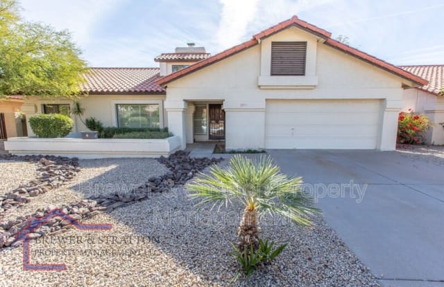 10575 E Mission Ln - 10575 East Mission Lane, Scottsdale, AZ 85258