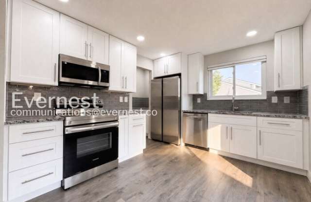 18354 East Crestline Circle Gallery 2