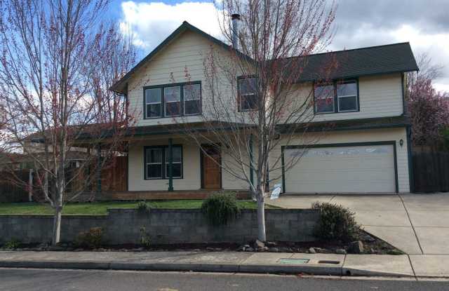2530 Springhills Dr. - 2530 Spring Hill Dr, Ashland, OR 97520