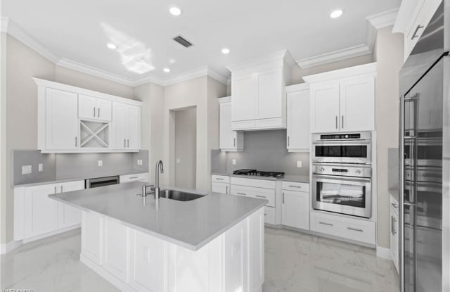 16374 Viansa WAY - 16374 Viansa Way, Collier County, FL 34110