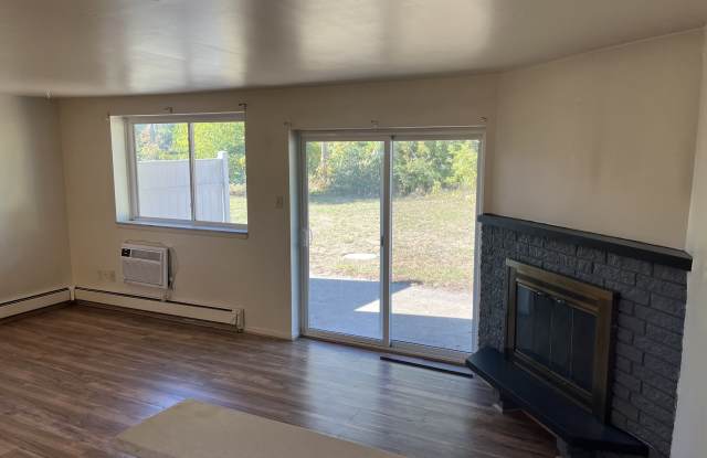 156 Summit View Court - 156 Summit View Court, Oakland County, MI 48386