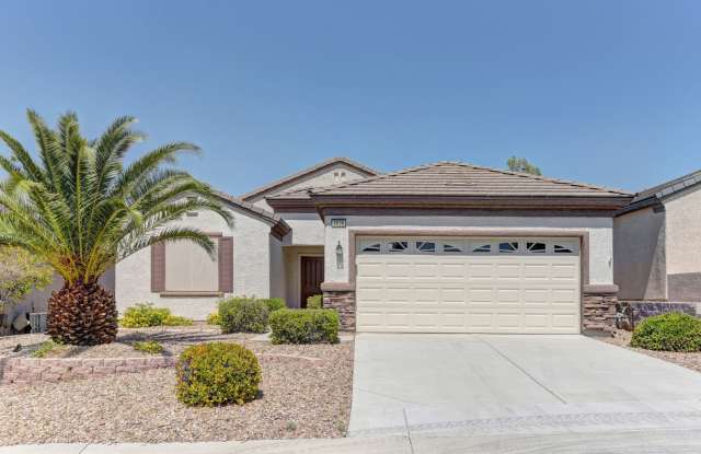 Beautiful open concept 2 Bedroom, 2 bath + den in 55+ community of Solera! photos photos