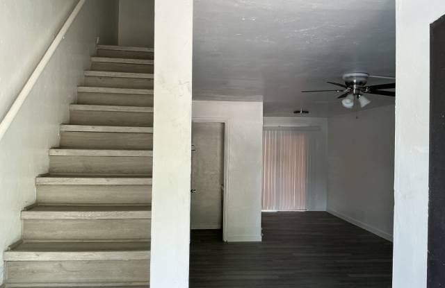 722 SW 70th Terrace photos photos