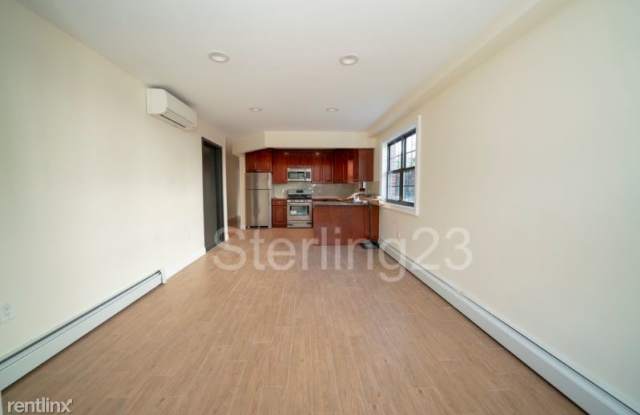 2840 45th Street 1B Gallery 2