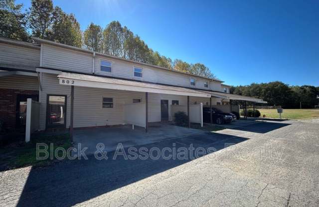 802 Timberline Dr. photos photos