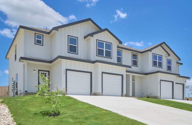 Hunters Ranch Beauty! 3 Bedroom 2 1/2 Bath Townhome photos photos