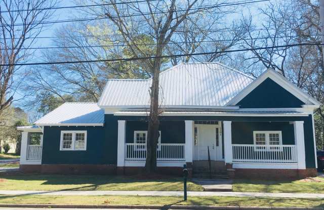 Opelika property near Downtown! photos photos