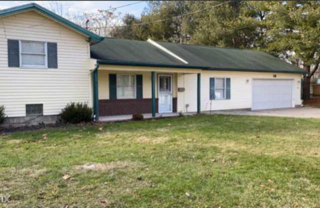 338 12th st - 338 12th Street, Campbell, OH 44405