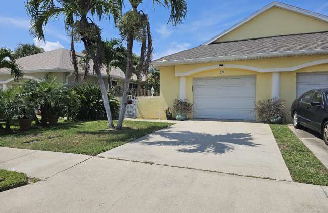 138 Monroe Avenue photos photos