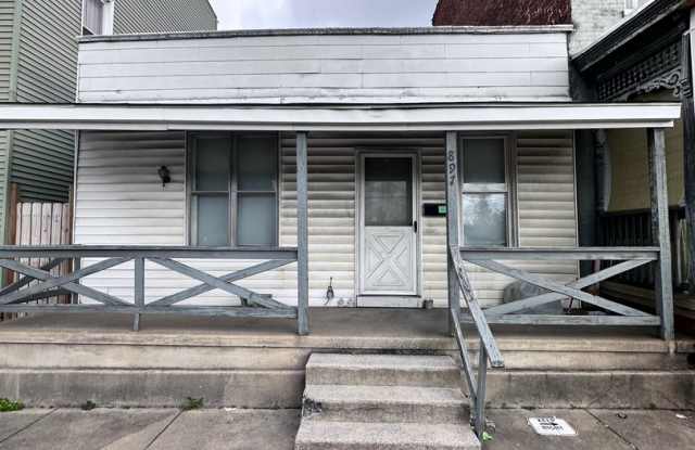 Quaint 2 Bedroom Single Family Home in York photos photos Quaint 2 Bedroom Single Family Home in York photos photos