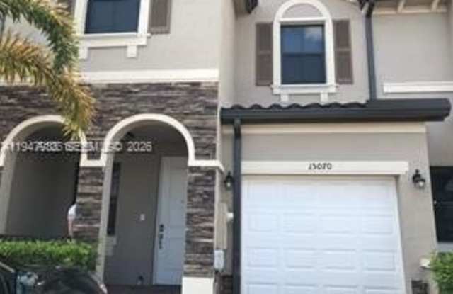 15070 SW 117th Way photos photos