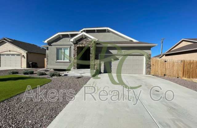 2403 Sunrise Ln Gallery 1