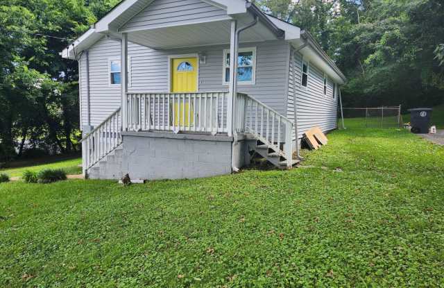 2 bedroom 1 bath fully updated home in East Ridge, TN photos photos