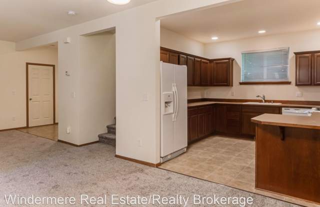 1907 84th Ave NE Gallery 2