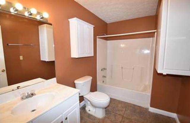 516 Pearl Ave - College Rental Gallery 3