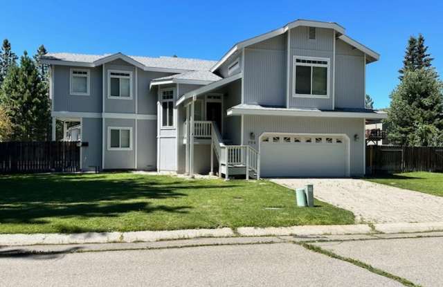 Large and lovely 3Bd home in the Tahoe Keys!! Call me today to view! Gallery 3