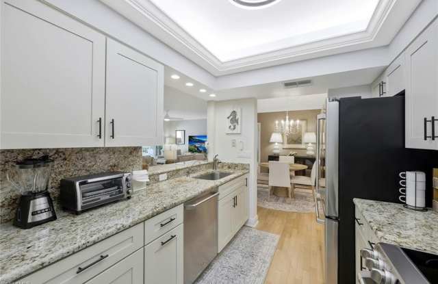 780 Willowbrook Dr Gallery 2