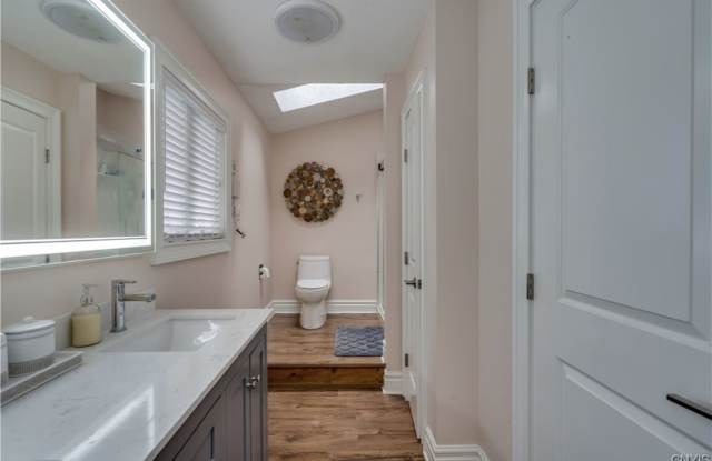 22036 Riverbend Dr W photos photos