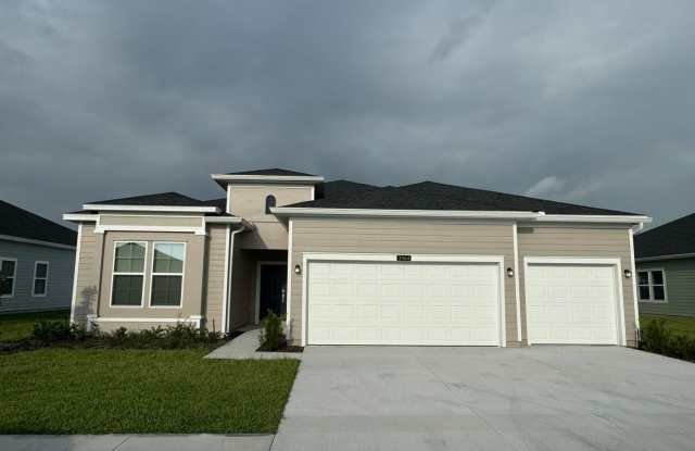 4 Bedroom Rental photos photos