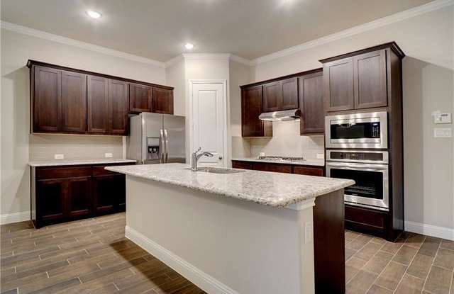 6825 Cambridge Drive Gallery 4