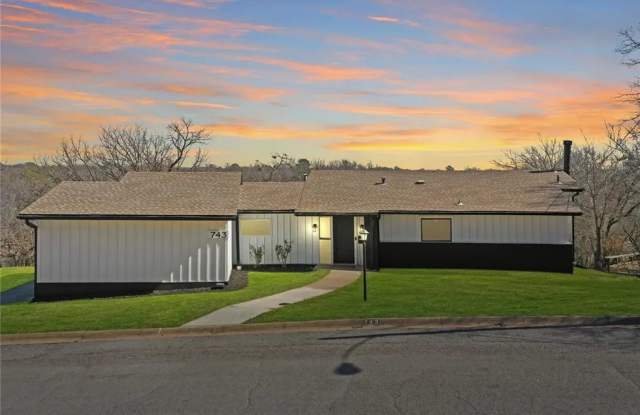 Charming Corner Lot Home for Rent photos photos