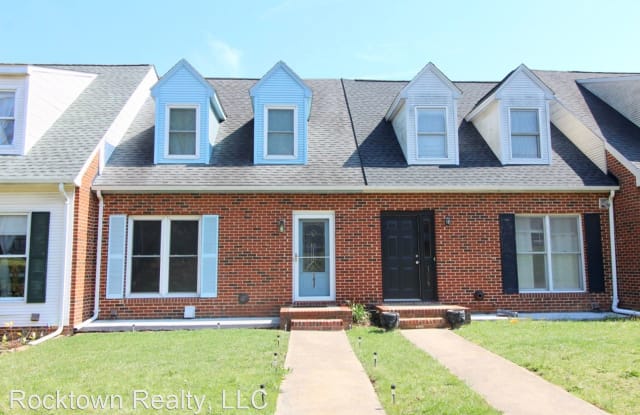 1037 Blue Ridge Drive - 1037 Blue Ridge Drive, Harrisonburg, VA 22802