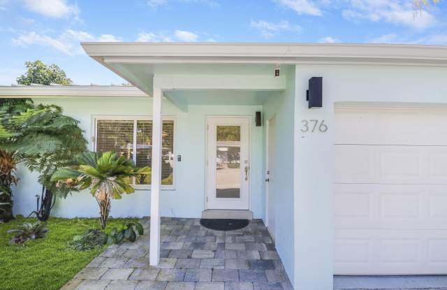 376 SW 2nd Street photos photos