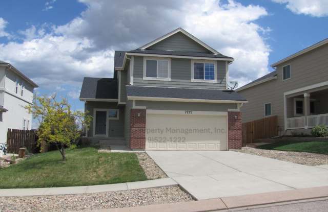 Beautiful 3 Bedroom House Located in Stetson Hills photos photos