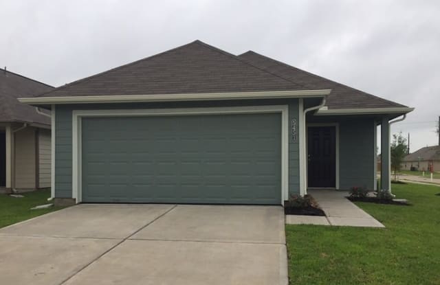 5451 Latta Plantation Drive - 5451 Amelia Plantation Drive, Harris County, TX 77449