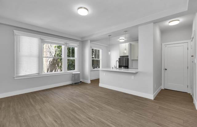 828 Jones photos photos