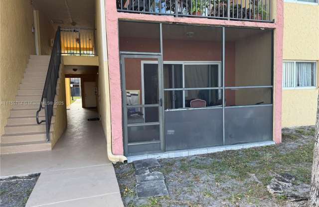 2862 NW 55th Ave - 2862 Northwest 55th Avenue, Lauderhill, FL 33313