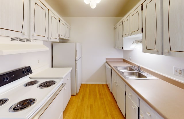 Outer Drive Manor Apartments photos photos