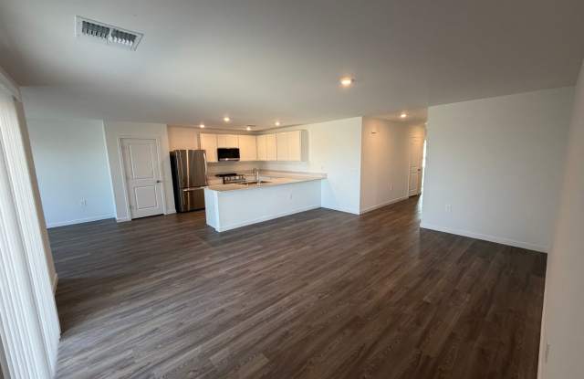 Newly Built 4 Bedroom 2 Bath in Coolidge Gallery 4