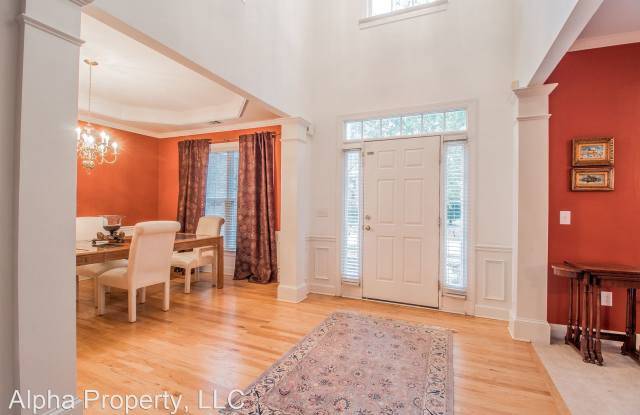 10 Treyburn Ct Gallery 2
