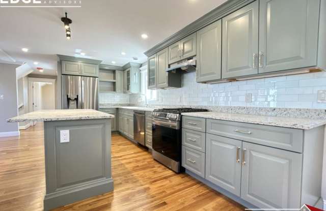 15 Moody St. photos photos