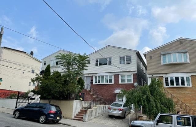 8 CONGRESS ST - 8 Congress Street, Jersey City, NJ 07307