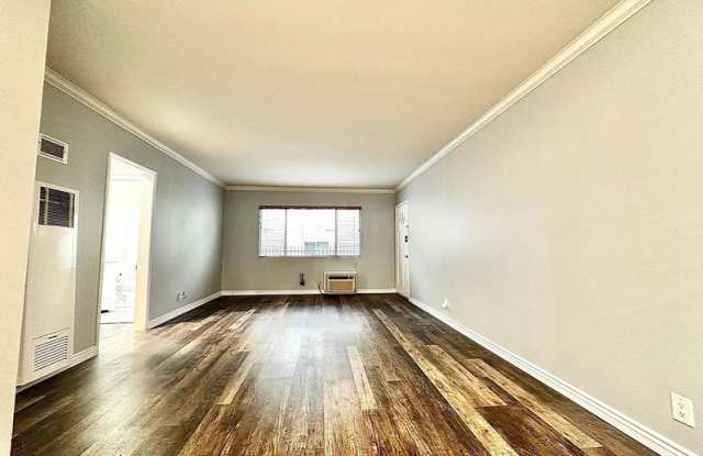 14271 Dickens St photos photos 14271 Dickens St photos photos