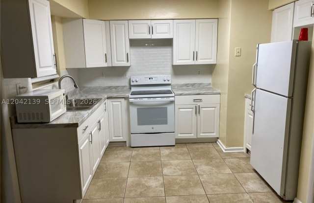 2901 NW 50th St photos photos