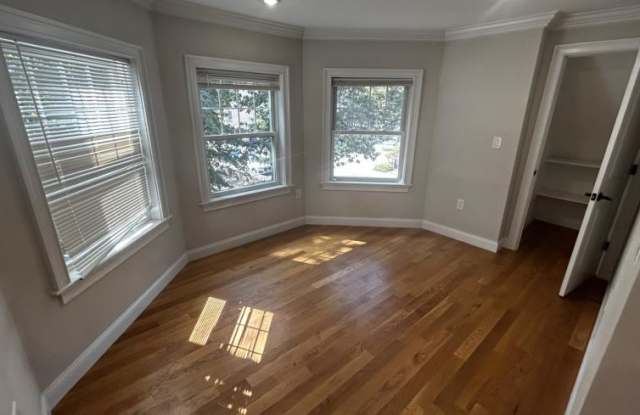 62 Gordon St. photos photos