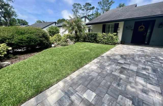 184 BERMUDA Court Gallery 3