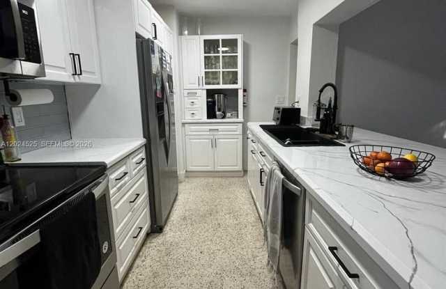 5450 SW 55th Avenue 1, Davie, FL 33314 Gallery 3