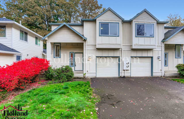 Lovely 3 bedroom home in West Linn! **BEST REDUCED PRICE to $2,400** photos photos Lovely 3 bedroom home in West Linn! **BEST REDUCED PRICE to $2,400** photos photos