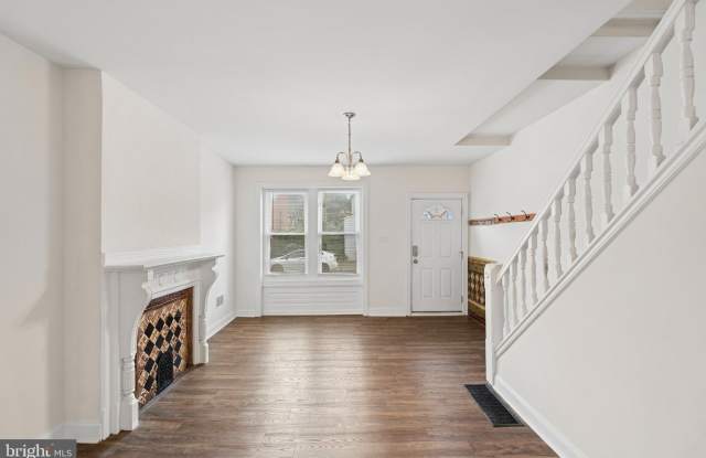 406 N 42ND Street Gallery 4
