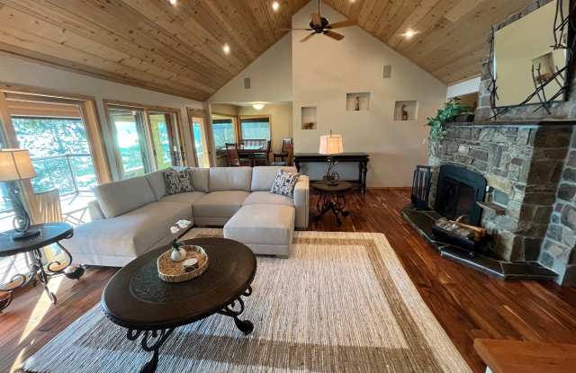 1835 S Silver Beach Rd photos photos